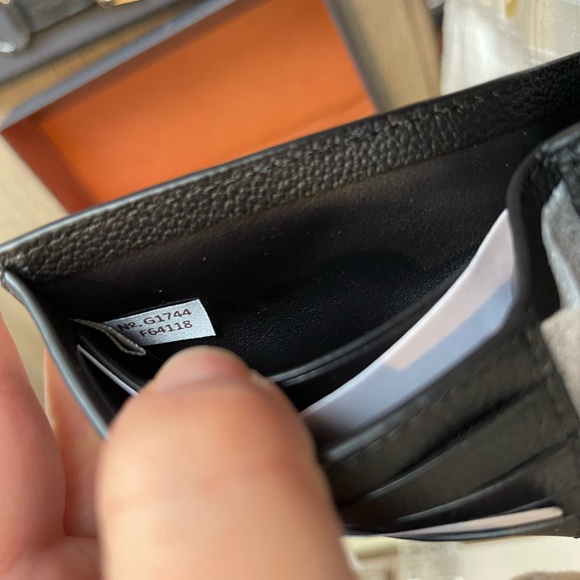 Compact wallet with snap key fob - Picture 3 of 6